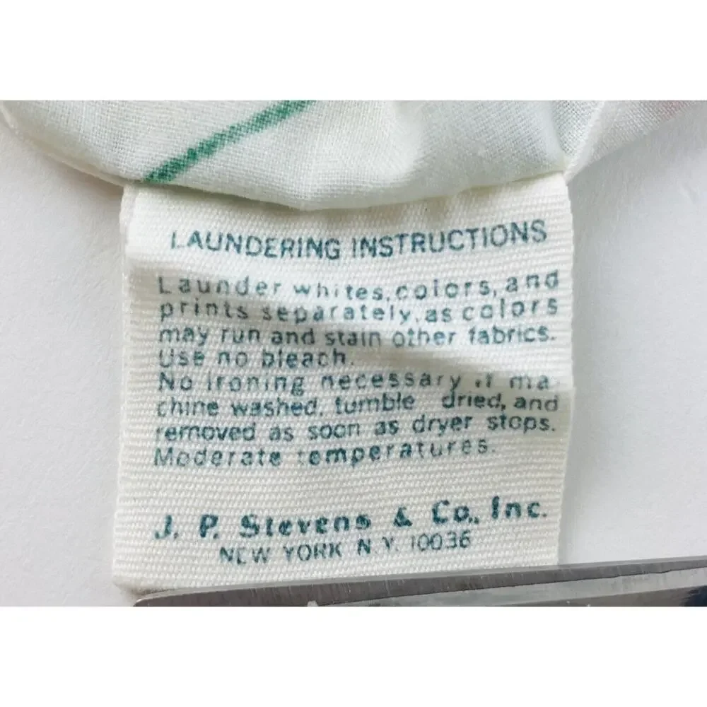 Tastemaker Pillowcase KING Yellow Red Orange Flowers J. P. Stevens percale USA V